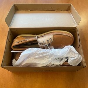 *NWT* Sperry Billfish 3-eye boat shoe Men’s Size 11